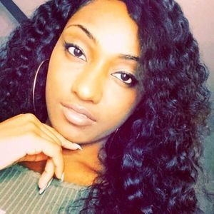 Meet your Posher, Shanae